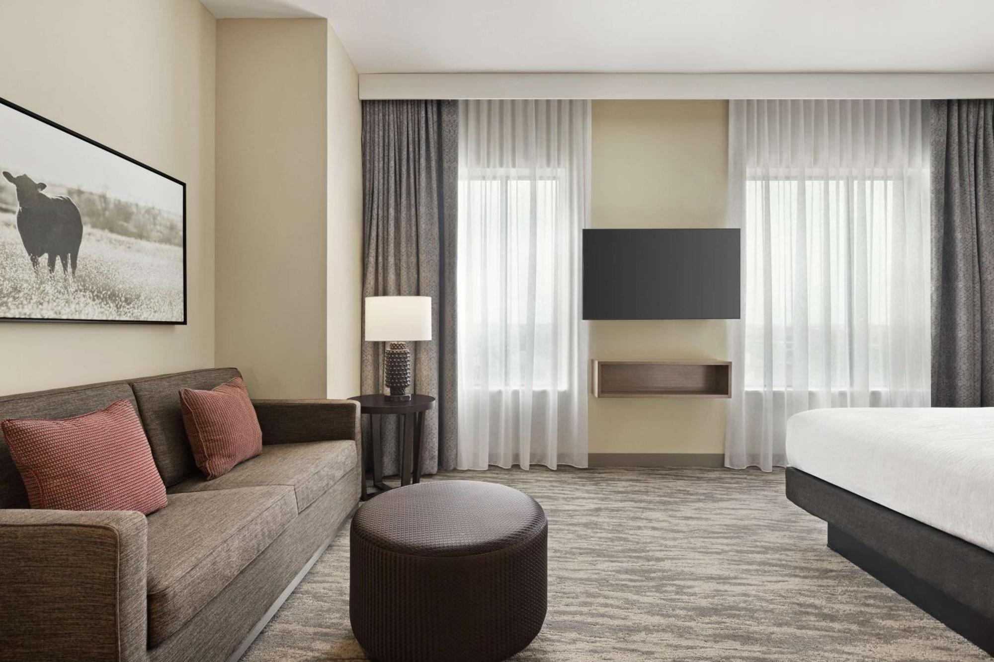 Embassy Suites By Hilton Раунд-Рок Экстерьер фото